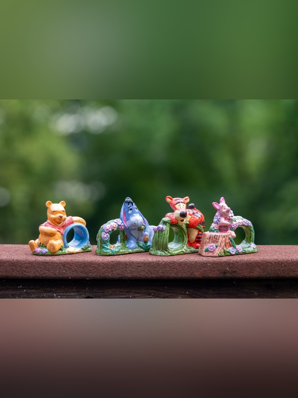 Disney Winnie the Pooh Ceramic Napkin Rings Set of 4 Pooh Tigger Piglet Eeyore